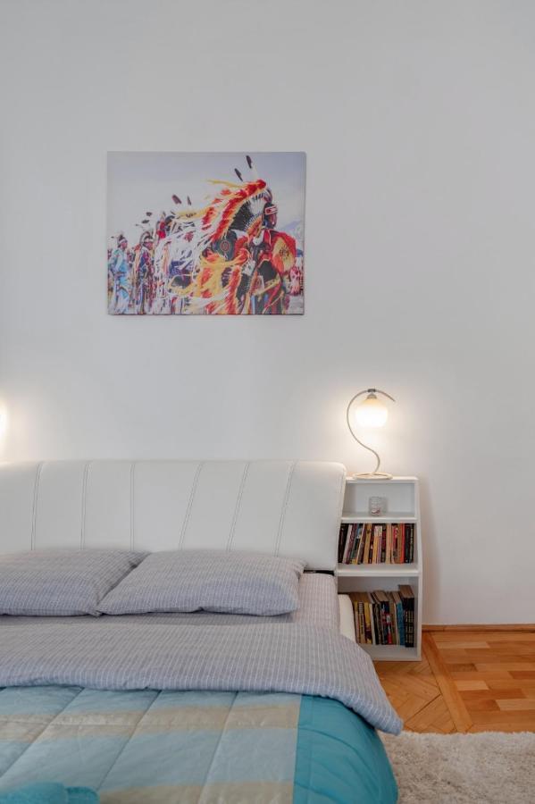 Apartamento Brasov Centrul Vechi - 67Sqm - 2Min To Counsel Square Exterior foto