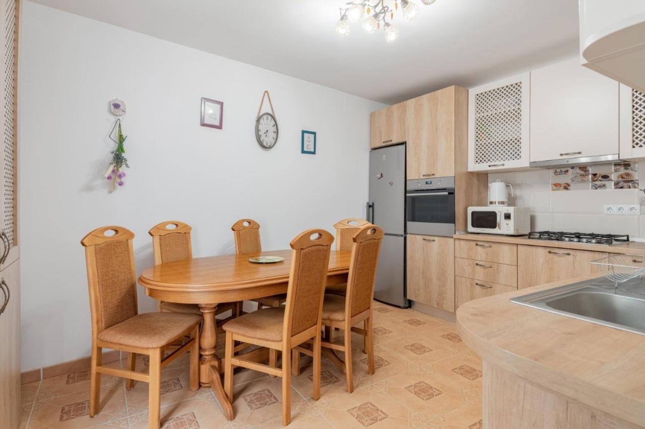 Apartamento Brasov Centrul Vechi - 67Sqm - 2Min To Counsel Square Exterior foto